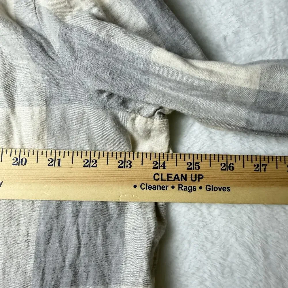 J. Crew Open V-Neck Gray Cream Plaid Flannel Popover Shirt Women’s Size XL